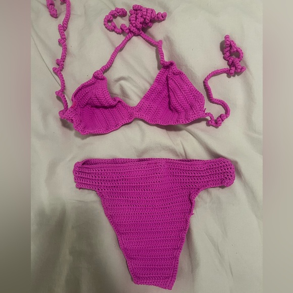 Skims Crochet Bikini - Picture 4 of 5